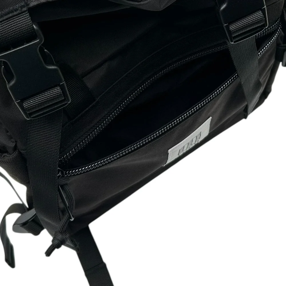 Topo Designs Men's Rover Pack 20L Backpack Black Fits 15